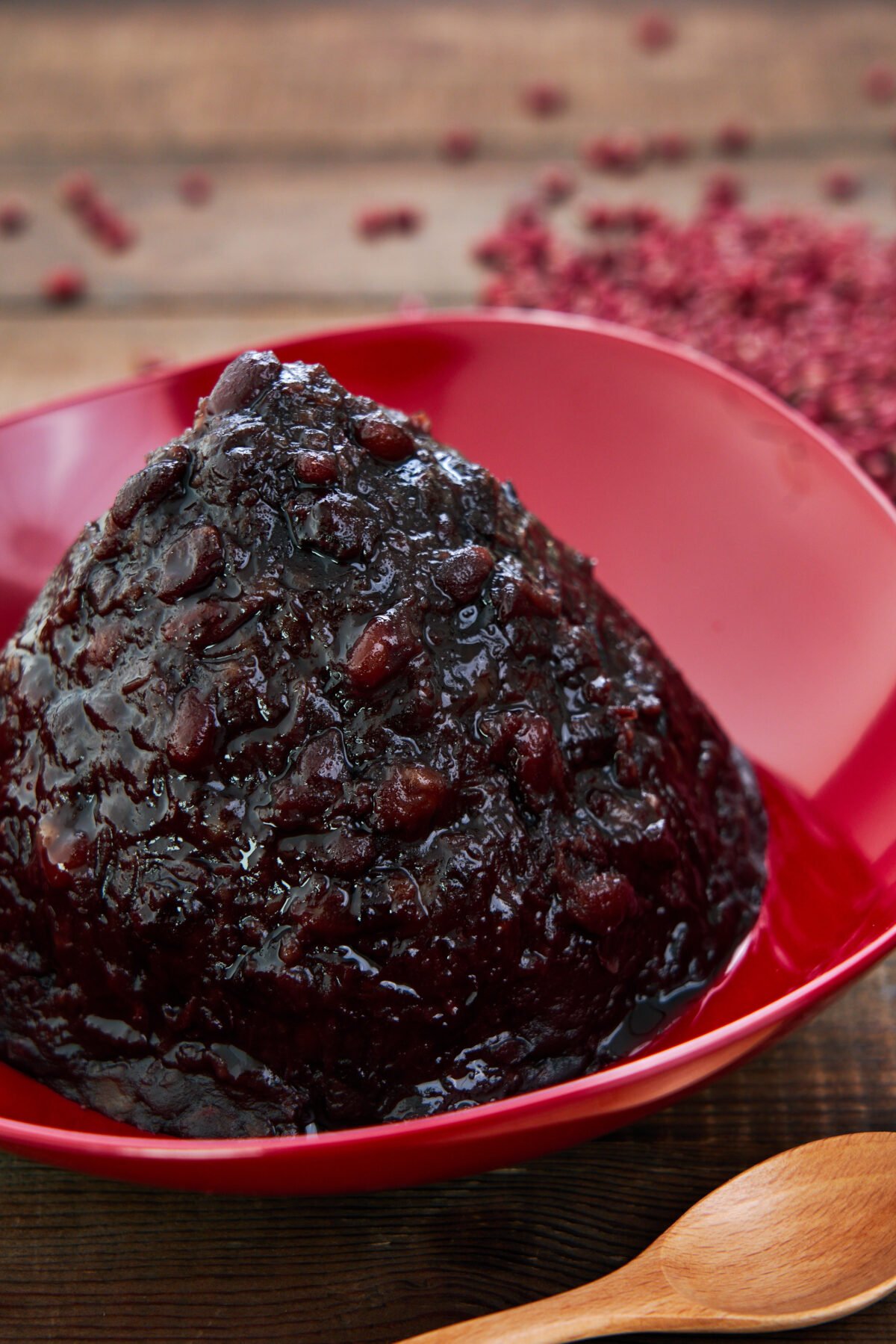 Anko or Sweet Red Bean Paste is a basic building block of many Japanese desserts like Mochi and Anpan. This quick red bean paste recipe makes a delicious creamy Tsubuan with only 5 minutes of active work.