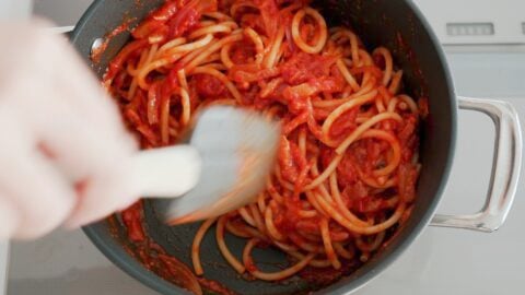 Tossing Bucatini Pasta with Sugo all'Amatriciana