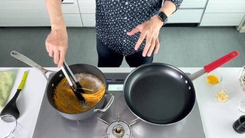 Boiling spaghetti for butter soy sauce pasta.