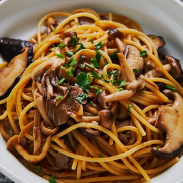 If you have butter, soy sauce, and spaghetti in your pantry, you can make this mouthwatering Japanese pasta.