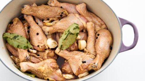 Put the marinated chicken in a heavy-bottomed pot and braise until the chicken is tender.