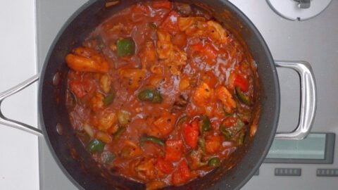 Indian-Chinese Chicken Jalfrezi simmering.