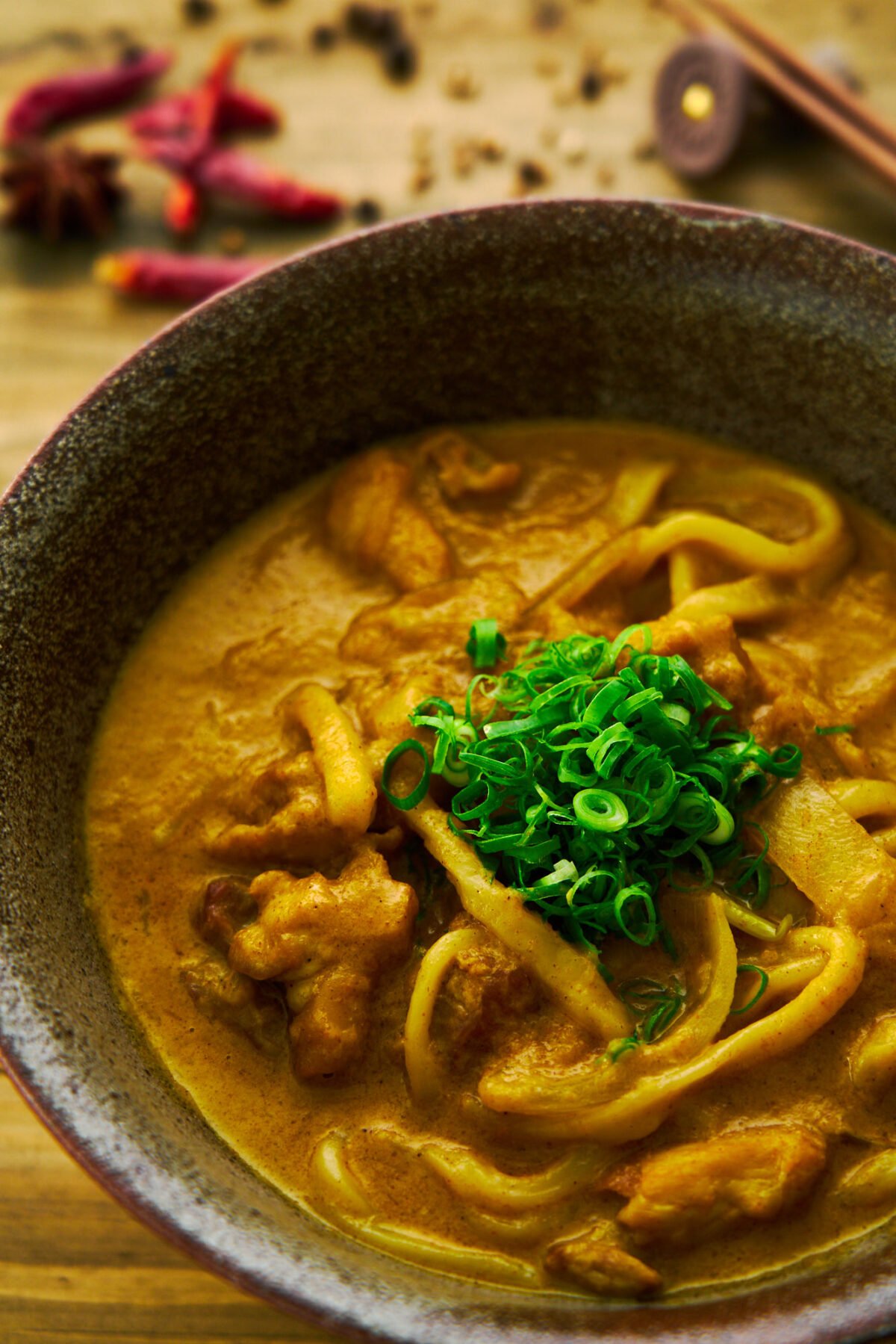 This mouthwatering Japanese curry udon recipe serves up hearty udon noodles in a spicy, umami-packed broth.