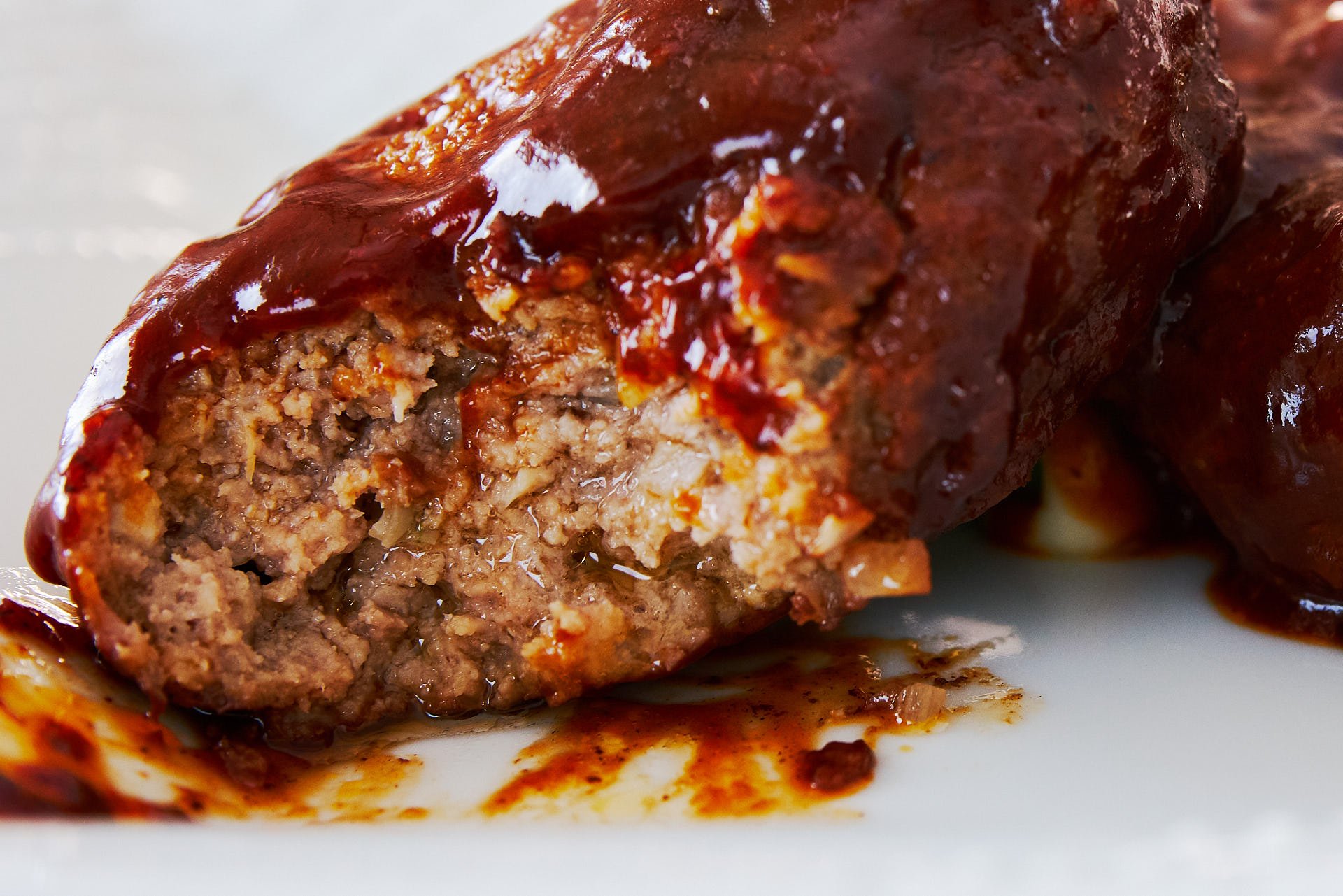 Juicy cross section of a Japanese style hamburg steak. These techniques will ensure your hambagu ends up just as tender and juicy as this one.