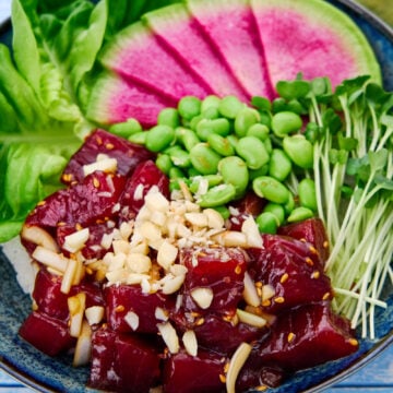 This easy homemade poke bowl is topped with Shoyu Poke and various colorful vegetables and comes together in about 10 minutes.