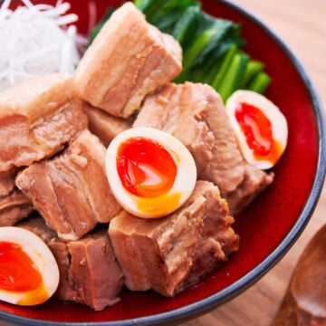 With cubes of pork braised with ginger, garlic and scallions until melt-in-your-mouth tender, this Kakuni recipe is Japanese favorite that makes for a delicious topping for ramen.