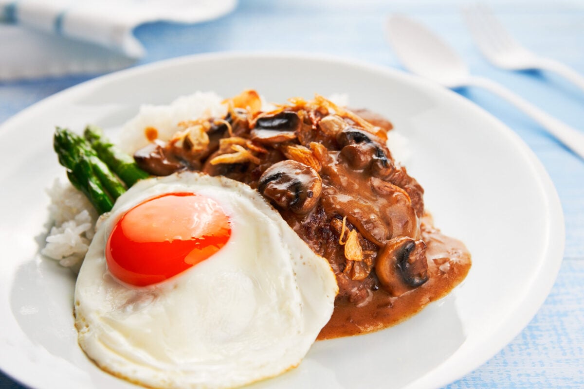 With a sunny side up fried egg and a savory mushroom pan-gravy, this delicious Loco Moco is both easy to make and satisfying.