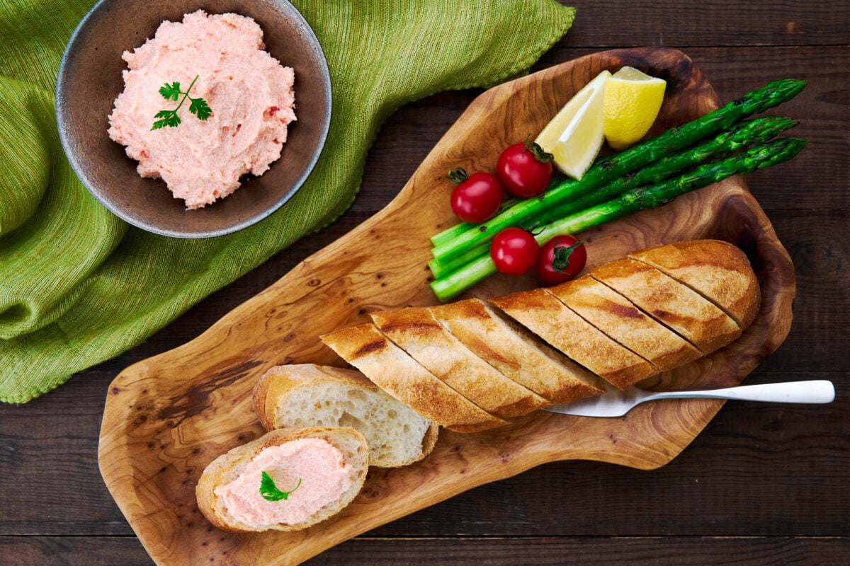 Mentaiko and Mascarpone spread on crusty french bread with vegetables.