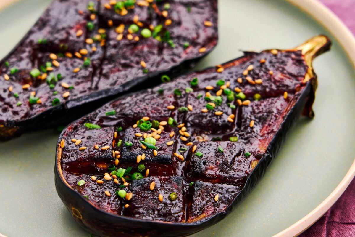 Nasu dengaku is a mouthwatering Japanese eggplant dish made by glazing oven-roasted eggplant with a sweet, nutty miso sauce.