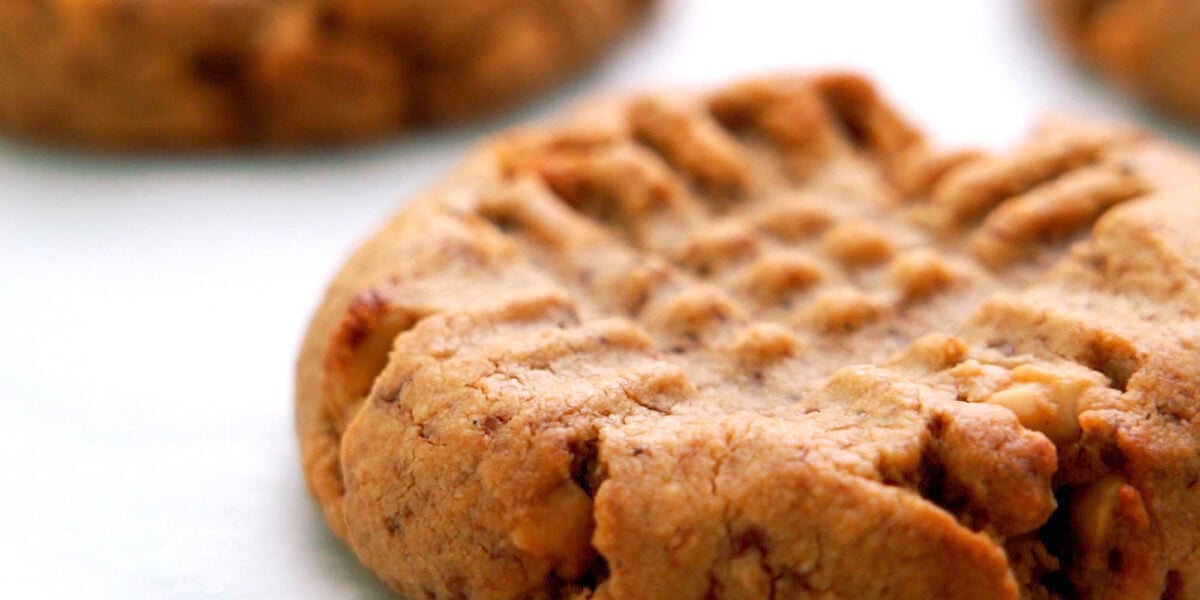 Peanut Butter Cookies cooling on a rack.