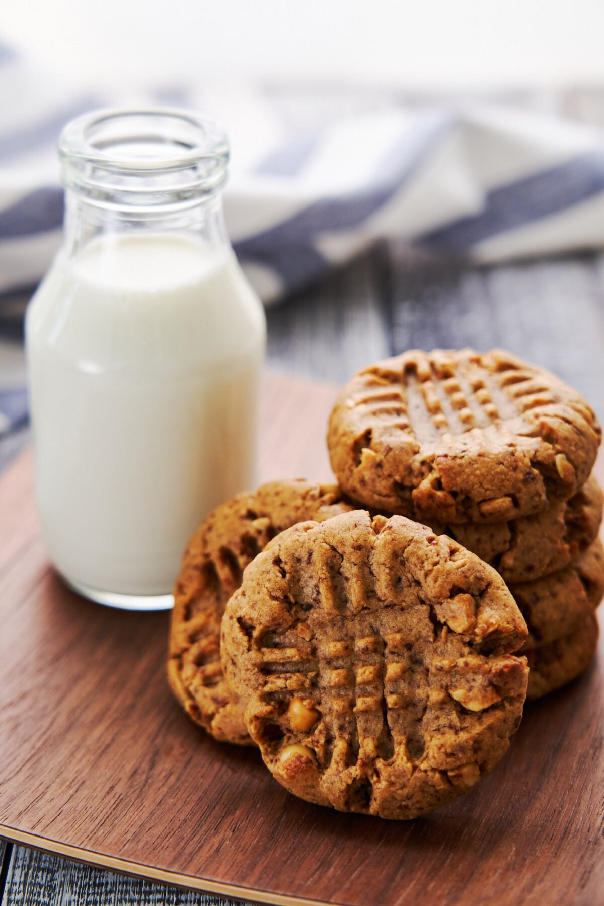 These easy delicious Peanut Butter Cookies come together in minutes from just a handful of ingredients and yet they're pack with protein and mouthwateringly good.