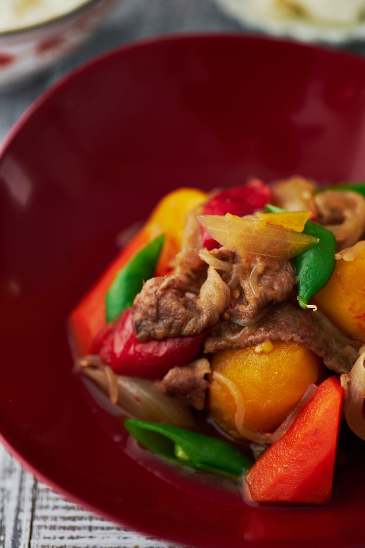 Nikujaga (literally "meat and potatoes") is an easy Japanese stew that comes together in under 30 minutes form just a handful of ingredients that get thrown in a pot together and simmered until flavorful and delicious. #japanesefood #japaneserecipe #stew #meatandpotatoes