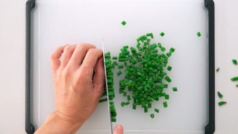 Chopping boiled green beans for Soboro Bento