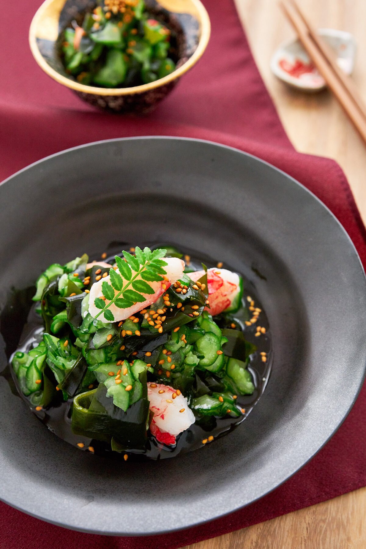 With crunchy cucumber and an oil-free sweet and sour dressing, sunomono is a quick Japanese salad made from just a handful of ingredients.