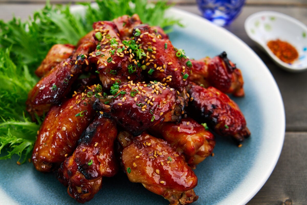 These ridiculously glossy teriyaki chicken wings are lacquered in a thick, sticky teriyaki sauce made with just a handful of ingredients.