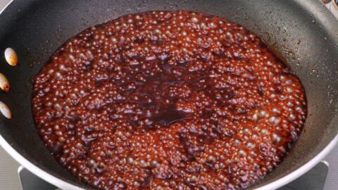 Tonteki sauce boiling to thicken.