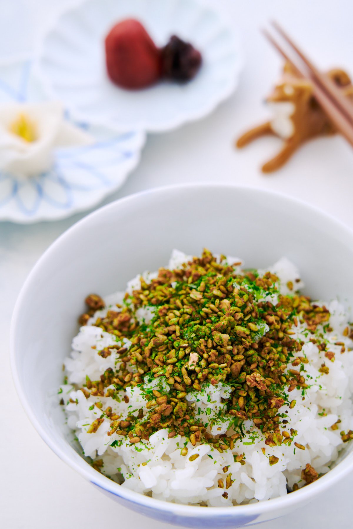 Crispy, crunchy, and loaded with umami, Furikake is a versatile seasoning that's delicious on rice, veggies or tofu.