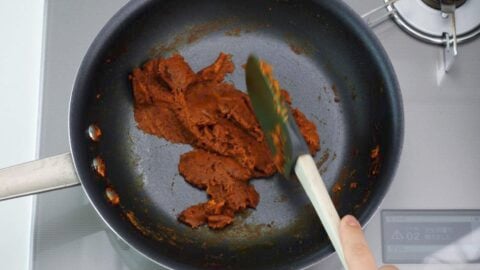 Caramelized vegetable paste for katsu curry.