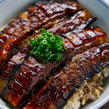 Easy, satisfying, and delicious, this classic vegan friendly alternative to Unagi Don comes together in minutes using eggplant and sweet and savory unagi sauce.