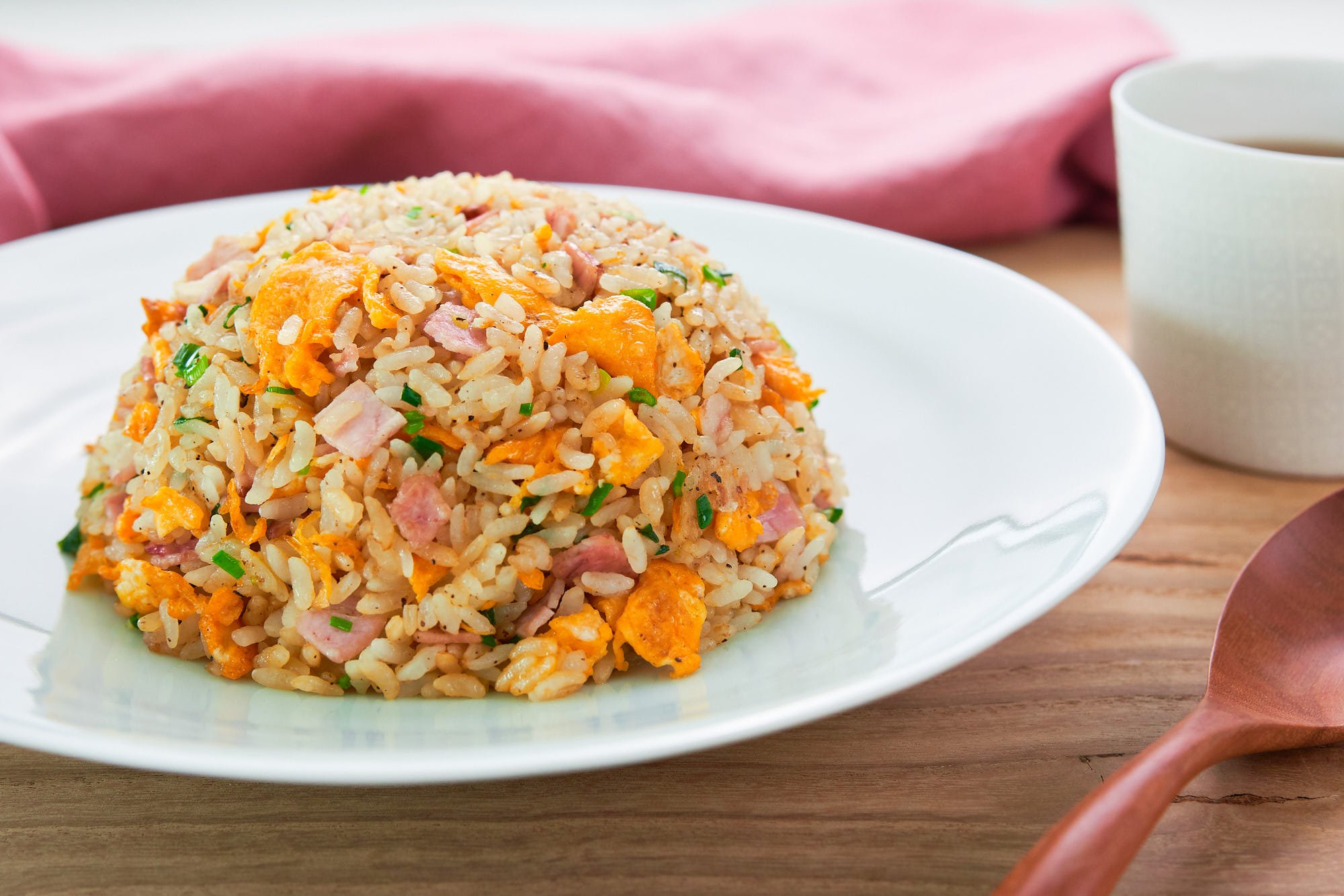 Easy Japanese fried rice that comes togehter from a handful of simple ingredients in a matter of minutes.