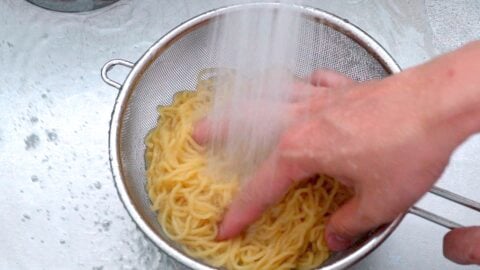 Rinse the yakisoba noodles well to remove excess starch.