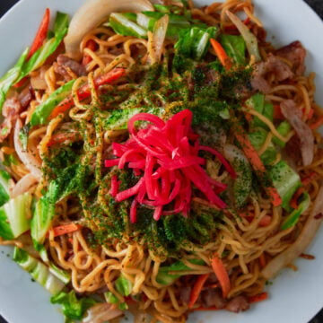 One of the most popular steet foods in Japan, Yakisoba is an easy delicious stir-fry that comes together in minutes.